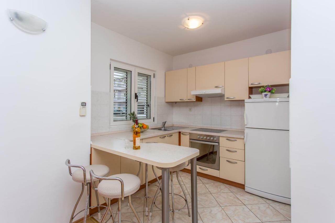 Apartment Snjezana Makarska