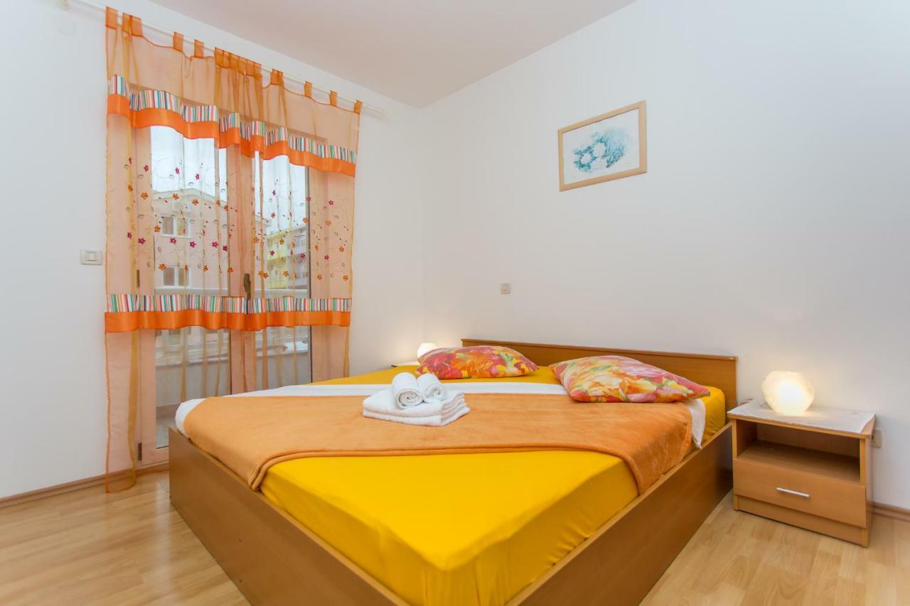 Apartment Snjezana Makarska