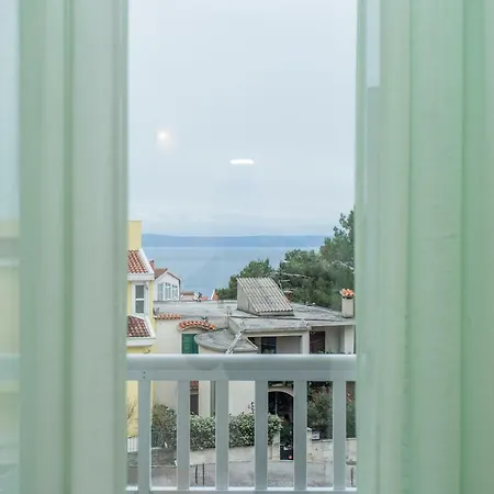 Apartments Snjezana Makarska Room photo