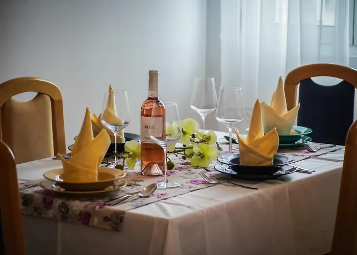 Apartments Snjezana Makarska
